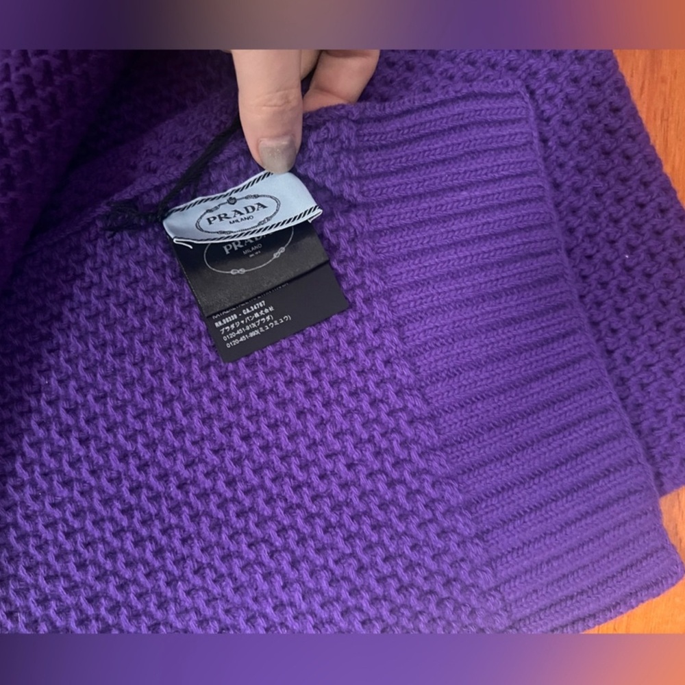 Purple NWT PRADA scarf 🧣